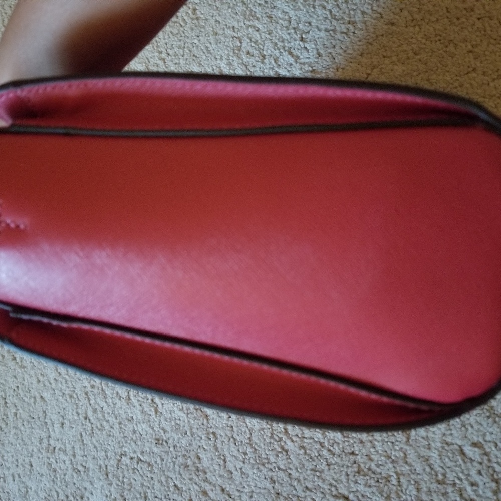 Authentic Tory burch handbag - Picture 3 of 7